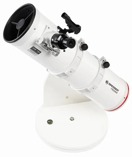 a fotón:  Bresser Messier 6" Dobson teleszkóp