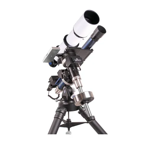 a fotón:  Meade LX850 130 mm-es, F/7 rekesznyílású, ACF refraktoros teleszkóp