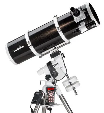 a képen:  Sky-Watcher BKP 2001EQ5 SynScan GoTo teleszkóp