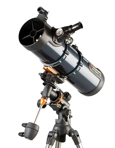 a képen:  Celestron AstroMaster 130 EQ teleszkóp
