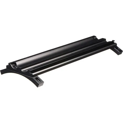 a képen:  Meade 10" F/10 Losmandy-stílusú, fecskefarok típusú sínszerelvény