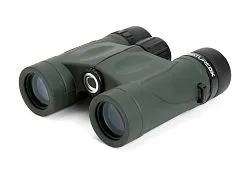 a fényképen:  Celestron Nature DX 8x25 kétszemes távcső