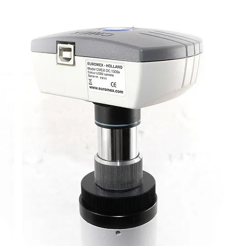 a képen:  CMEX USB 2.0 kamera 1,3 Mp (C-menetes + 0,35x adapter a csomagban),  1