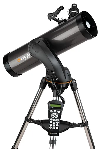 a fényképen:  Celestron NexStar 130 SLT teleszkóp