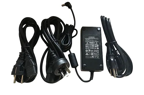 a fotón:  Meade univerzális AC-adapter