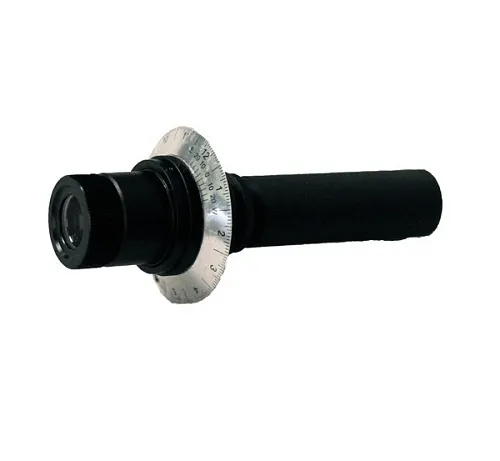 a fotón:  Meade LX70 pólustávcső