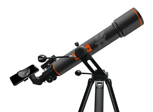 a fényképen:  Levenhuk Kelvin Nova PLUS 90/660 fotóteleszkóp ,  1