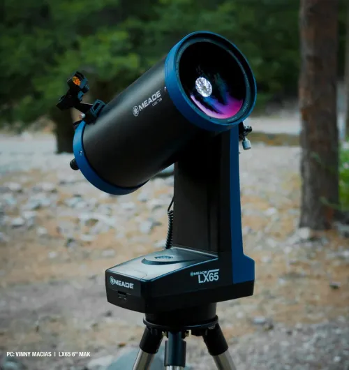 a fényképen:  Meade LX65 6" MAK teleszkóp,  7