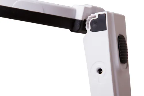 a fotón:  Levenhuk Zeno Desk D13 nagyító,  7