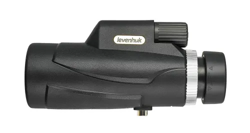 a fényképen:  Levenhuk New Wise PLUS 8x42 egyszemes távcső,  11