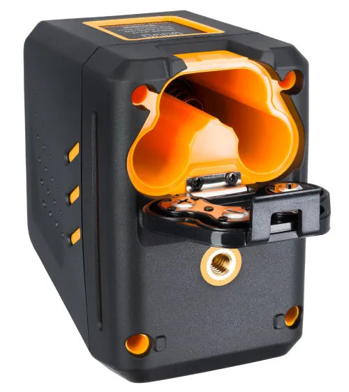 a fotón:  Ermenrich BASE LT40 lézeres szintező,  9