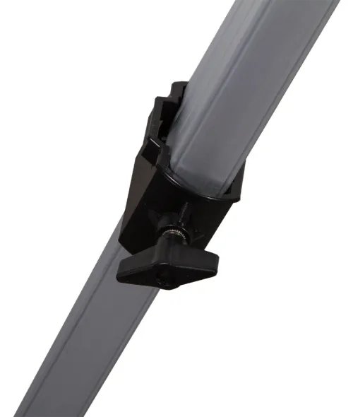 a fényképen:  Sky-Watcher BK 1206AZ3 Telescope,  8