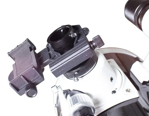 a fényképen:  Levenhuk A10 okostelefon-adapter,  4