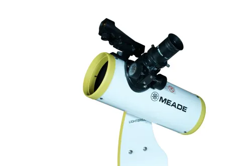 a fotón:  Levenhuk Meade EclipseView 82 mm-es reflektor teleszkóp,  2