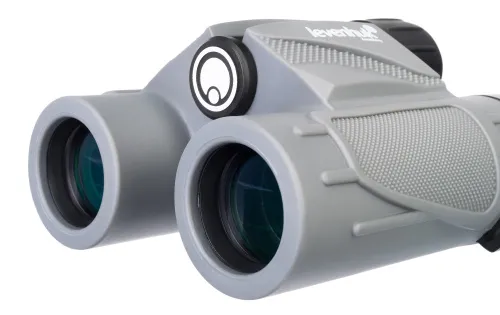 a fényképen:  Levenhuk Karma PLUS 8x25 kétszemes távcső,  7