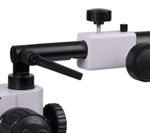 a fotón:  MAGUS Stereo 8BR sztereomikroszkóp elektronikai javításokhoz,  10