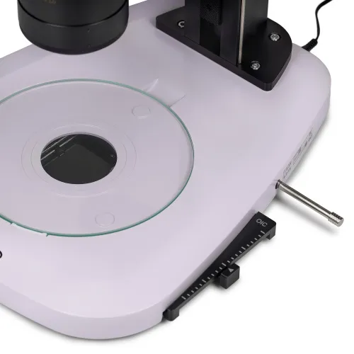 a fotón:  MAGUS Stereo A18T sztereomikroszkóp,  22