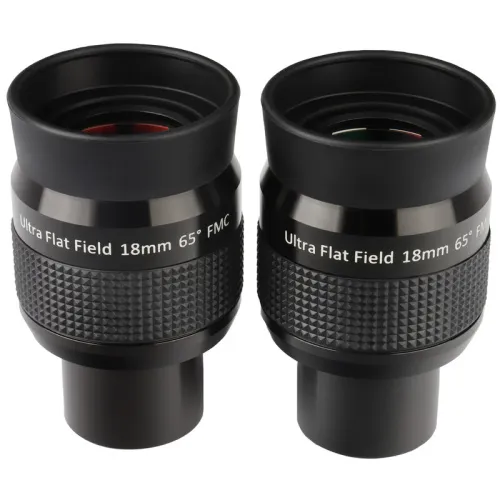 a fotón:  Omegon Brightsky 22x70 – 90° kétszemes távcső,  7