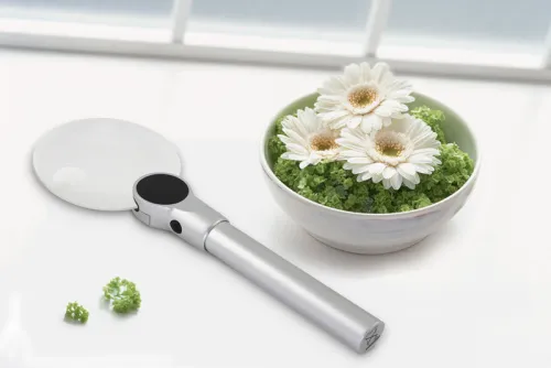 a képen:  Levenhuk Zeno 400 LED-es nagyító, 2/4x, 88/21 mm, fém,  8