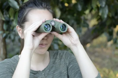 a képen:  Meade Wilderness 8x42 kétszemes távcső,  5