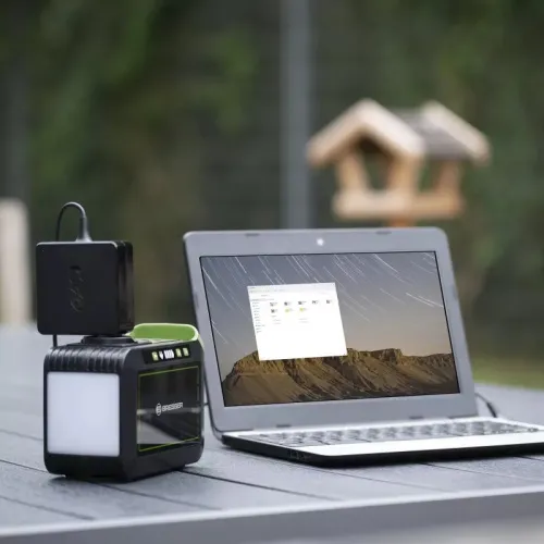 a fotón:  Bresser Mobile 5 az 1-ben tápegység,  8