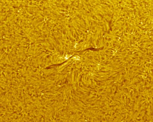 a fényképen:  Coronado SolarMax III 90 mm Double Stack napteleszkóp RichView rendszerrel és BF30 szűrővel,  11