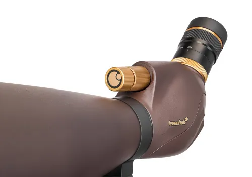 a fotón:  Levenhuk New Blaze PRO 80 figyelőtávcső,  12