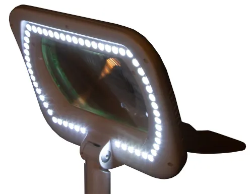 a fotón:  Levenhuk Zeno Lamp ZL9 nagyító,  8