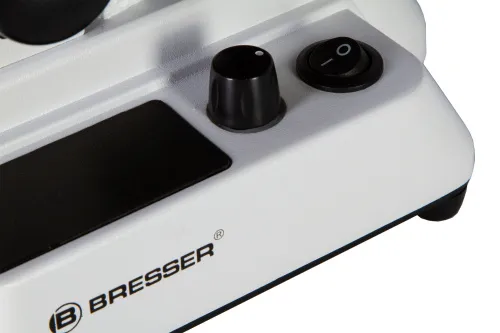 a fotón:  Bresser Researcher Trino 40–1000x mikroszkóp,  11