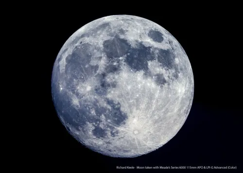 a fényképen:  Meade 6000 sorozatú 115 mm-es ED háromszoros APO refraktor OTA,  11