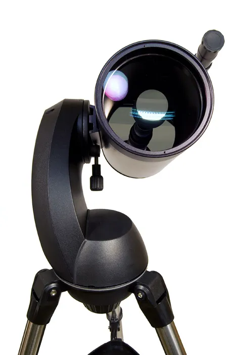 a fényképen:  Levenhuk SkyMatic 127 GT MAK teleszkóp,  6