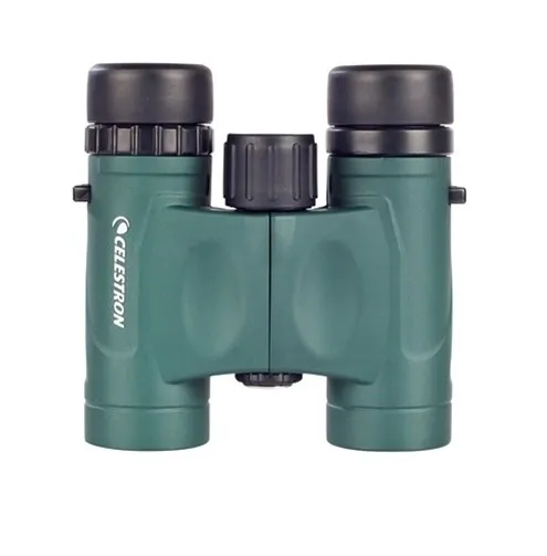 a fényképen:  Celestron Nature DX 8x25 kétszemes távcső,  2