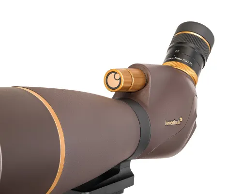 a fényképen:  Levenhuk New Blaze PRO 70 figyelőtávcső,  12