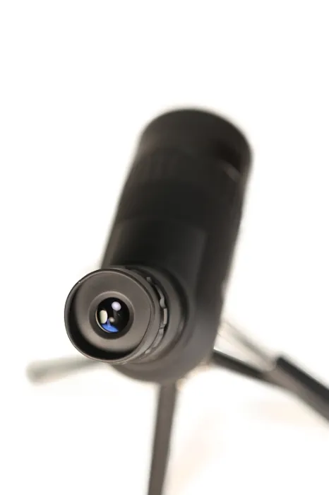 a képen:  Bresser Spektar 9–27x50 figyelőtávcső,  6