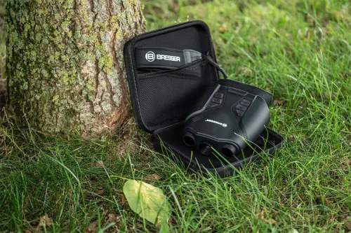 a képen:  Bresser 3x Nightlux 200 Pro digitális éjjellátó távcső,  11