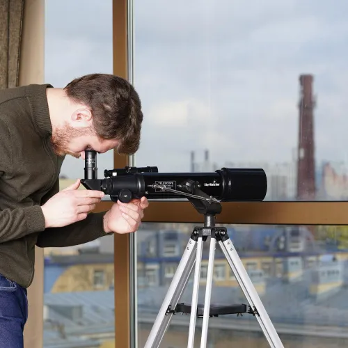 a fotón:  Sky-Watcher BK 705AZ2 Telescope,  4