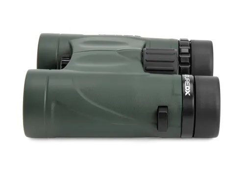 a fotón:  Celestron Nature DX 8x32 kétszemes távcső,  5