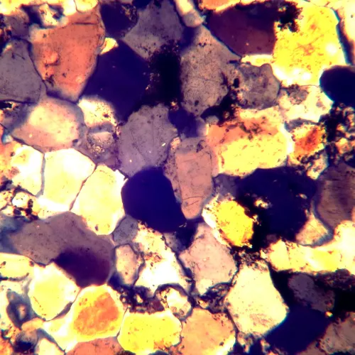 a képen:  MAGUS Pol 890 polarizáló mikroszkóp,  26