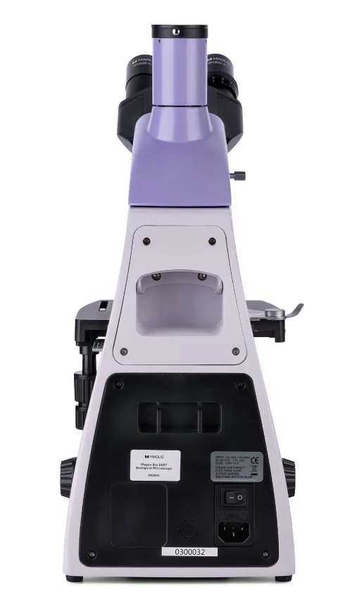 a fotón:  MAGUS Bio 250T biológiai mikroszkóp,  17