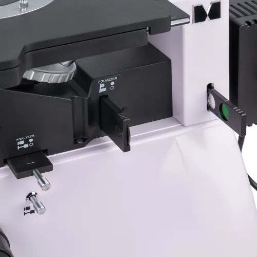 a fényképen:  MAGUS Metal V700 BD metallográfiai fordított mikroszkóp,  6
