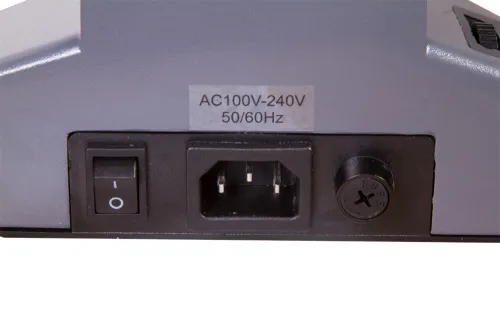 a fényképen:  Levenhuk 720B binokuláris mikroszkóp,  16