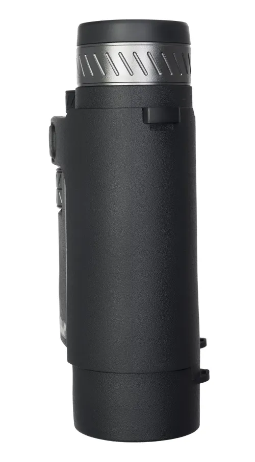 a fényképen:  Levenhuk Guard PRO 4000 távolságmérős kétszemes távcső,  6