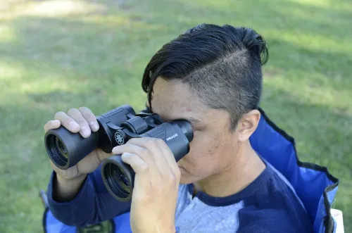 a fotón:  Meade TravelView 10x50 kétszemes távcső,  6