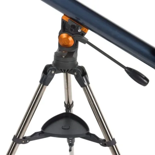 a képen:  Celestron AstroMaster 70 AZ teleszkóp,  3
