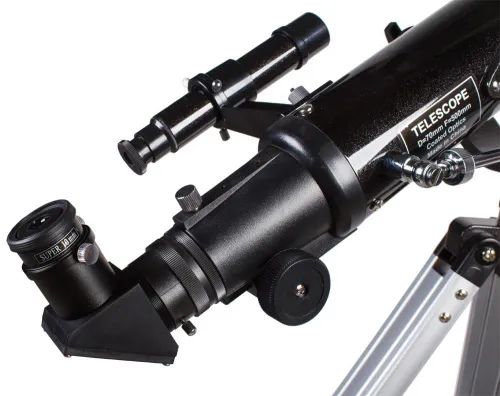 a fotón:  Sky-Watcher BK 705AZ2 Telescope,  11