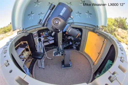 a fotón:  Meade LX600 10"-os, F/8 rekesznyílású ACF teleszkóp,  9