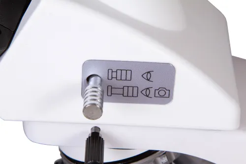 a fényképen:  Levenhuk MED D25T LCD digitális trinokuláris mikroszkóp,  11