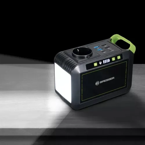 a fotón:  Bresser Mobile 5 az 1-ben tápegység,  9