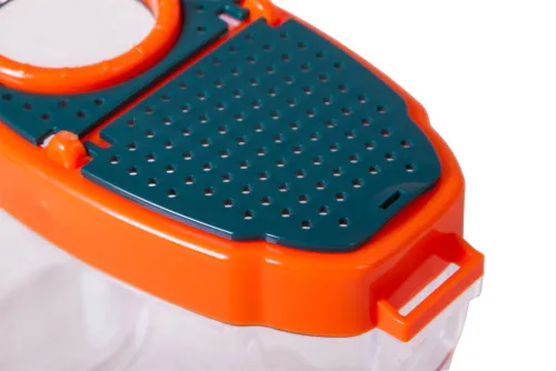 a fotón:  Levenhuk LabZZ C3 rovarmegfigyelő doboz,  7