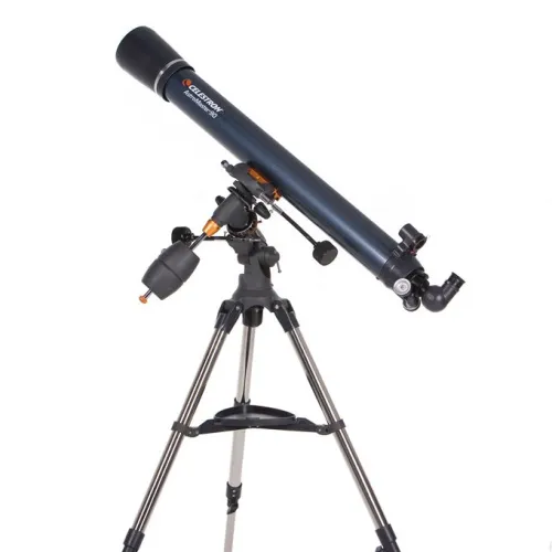 a képen:  Celestron AstroMaster 90 EQ teleszkóp,  2